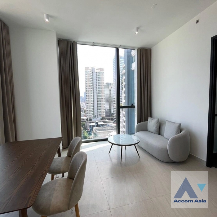  1 Bedroom  Condominium For Rent in Sathorn, Bangkok  near BTS Chong Nonsi (AA42434)