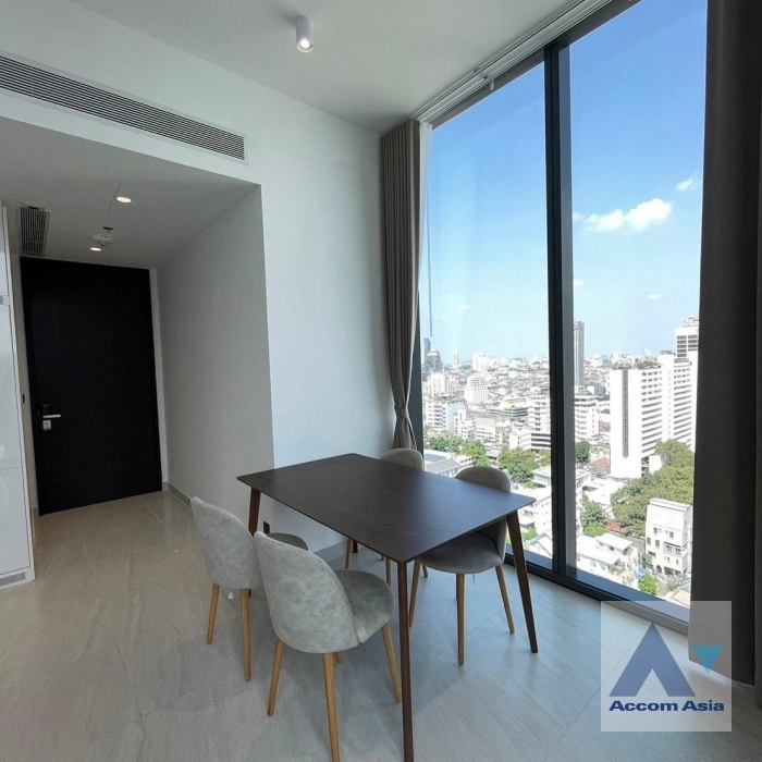  1 Bedroom  Condominium For Rent in Sathorn, Bangkok  near BTS Chong Nonsi (AA42434)