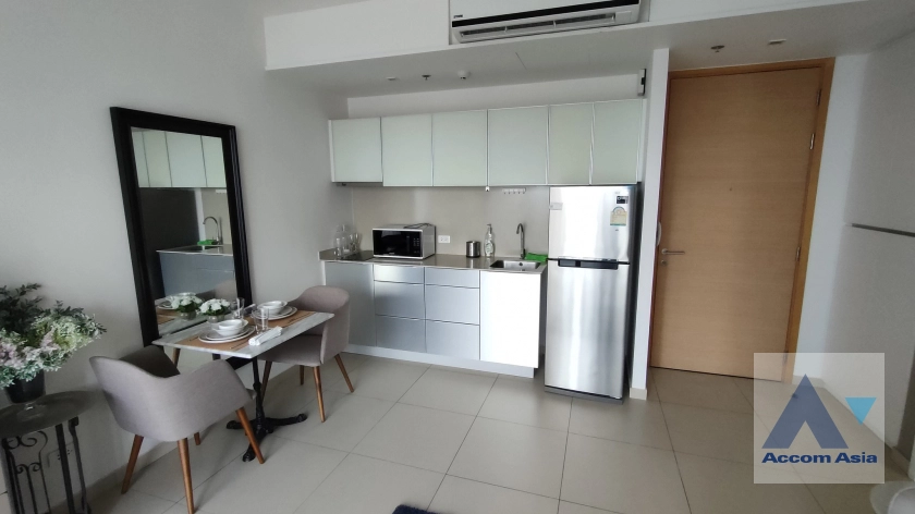 5  1 br Condominium For Sale in Sukhumvit ,Bangkok  at The Lofts Ekkamai  AA42451