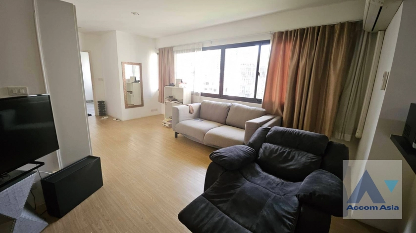  2 Bedrooms  Apartment For Rent in Sukhumvit, Bangkok  near BTS Asok - MRT Sukhumvit (AA42452)