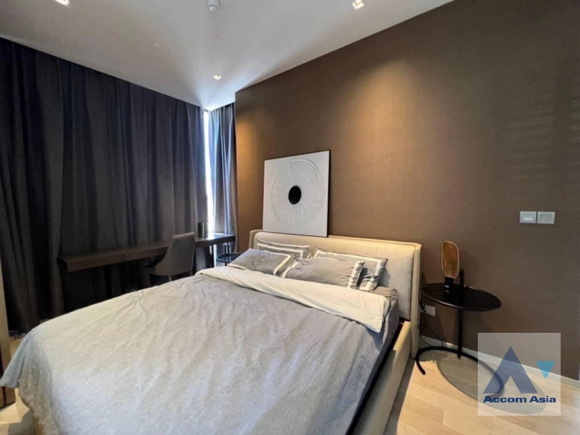 6  1 br Condominium For Sale in Silom ,Bangkok BTS Chong Nonsi at Ashton Silom AA42458