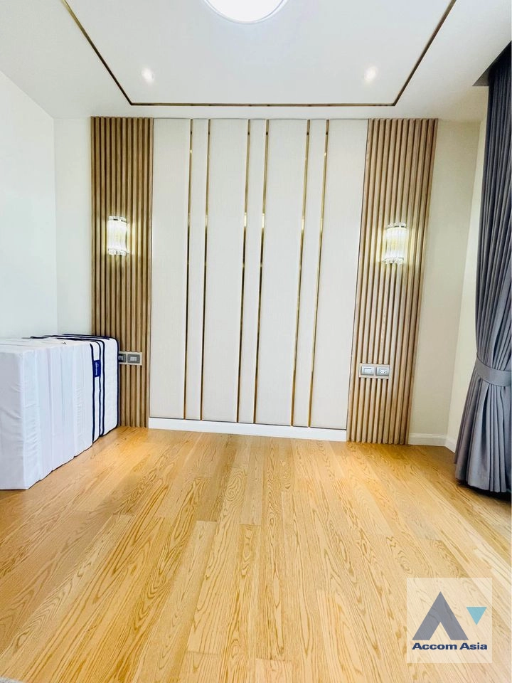 10  1 br Condominium For Rent in Charoen Nakhon ,Bangkok BTS Krung Thon Buri at Magnolias Waterfront Residences AA42459