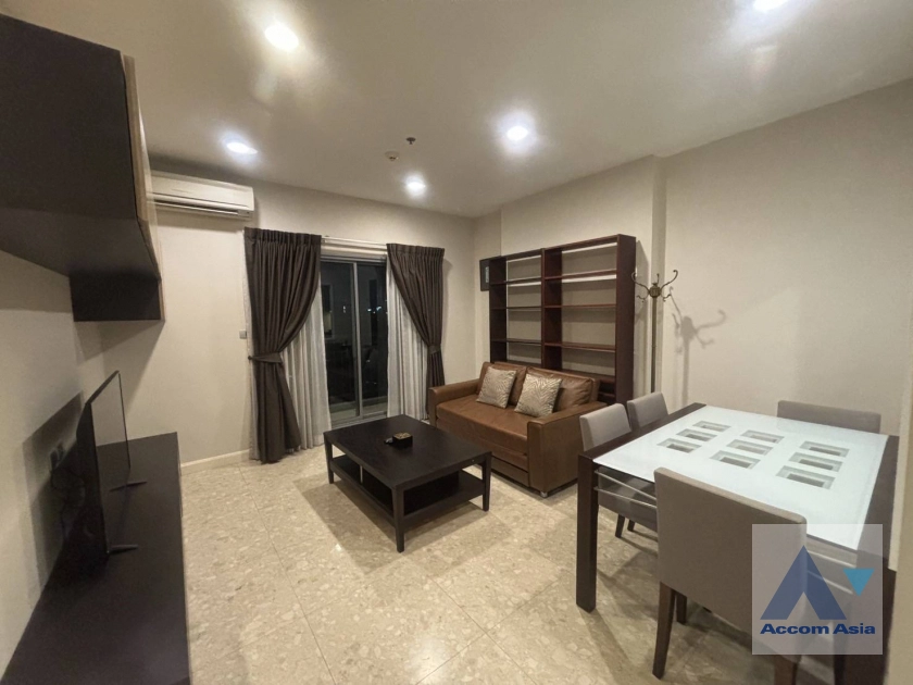  1 Bedroom  Condominium For Rent in Sukhumvit, Bangkok  near BTS Thong Lo (AA42462)