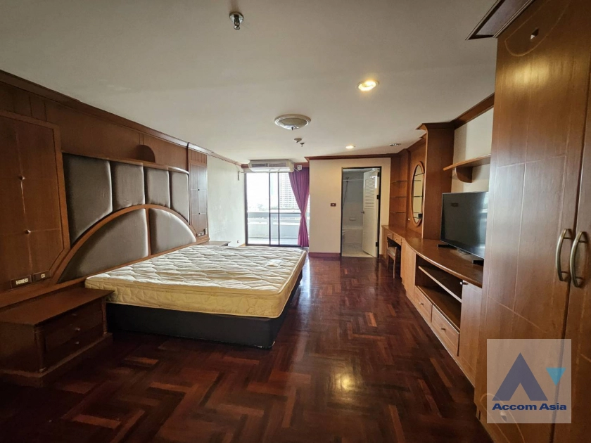 5  2 br Apartment For Rent in Sukhumvit ,Bangkok BTS Phrom Phong at Exudes classic comfort AA42469