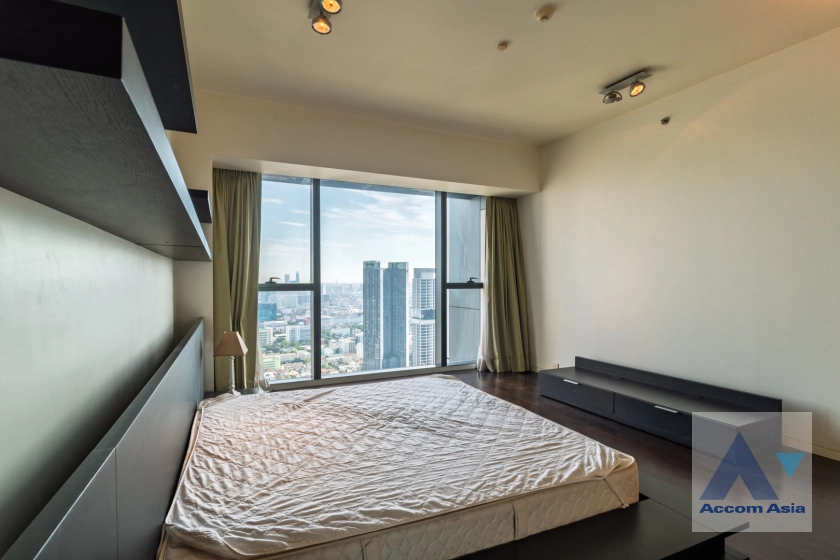 12  3 br Condominium For Sale in Sathorn ,Bangkok BTS Chong Nonsi - MRT Lumphini at The Met Sathorn AA42472