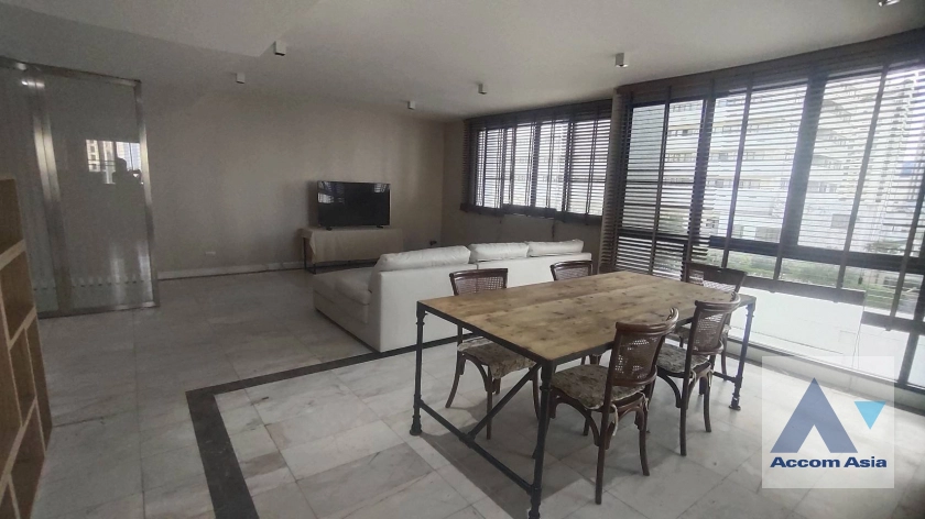  2 Bedrooms  Condominium For Rent in Sukhumvit, Bangkok  near BTS Thong Lo (AA42493)