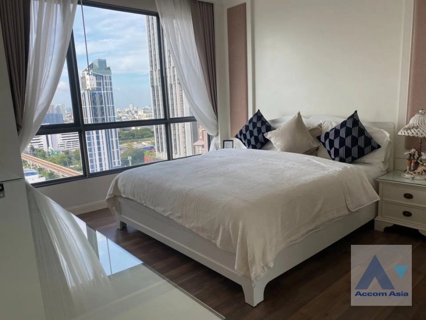 5  2 br Condominium For Sale in Sukhumvit ,Bangkok BTS Punnawithi at The Room Sukhumvit 62 AA42501