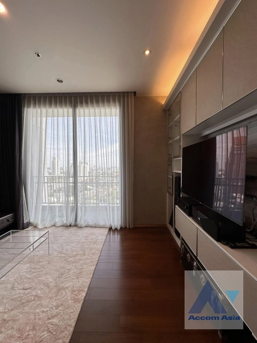  2 Bedrooms  Condominium For Rent in Sukhumvit, Bangkok  near BTS Thong Lo (AA42509)