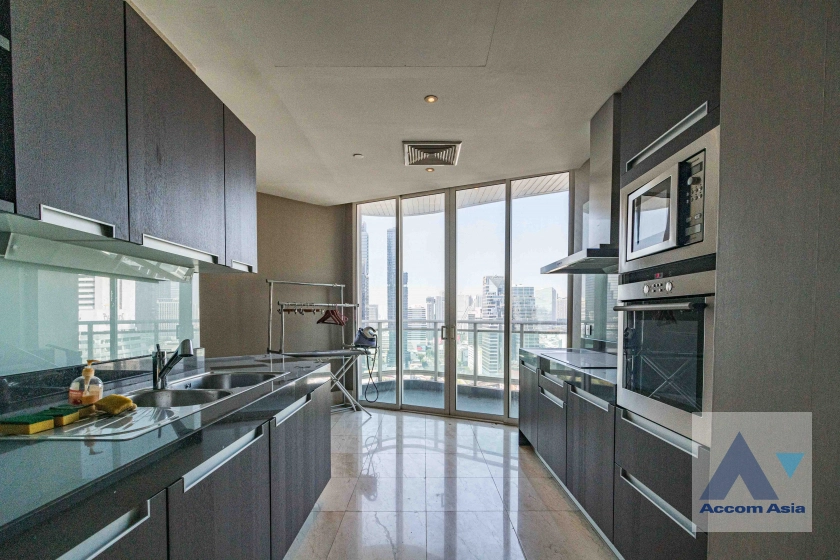 5  3 br Condominium For Sale in Silom ,Bangkok BTS Chong Nonsi - BRT Arkhan Songkhro at The Infinity Sathorn AA42521