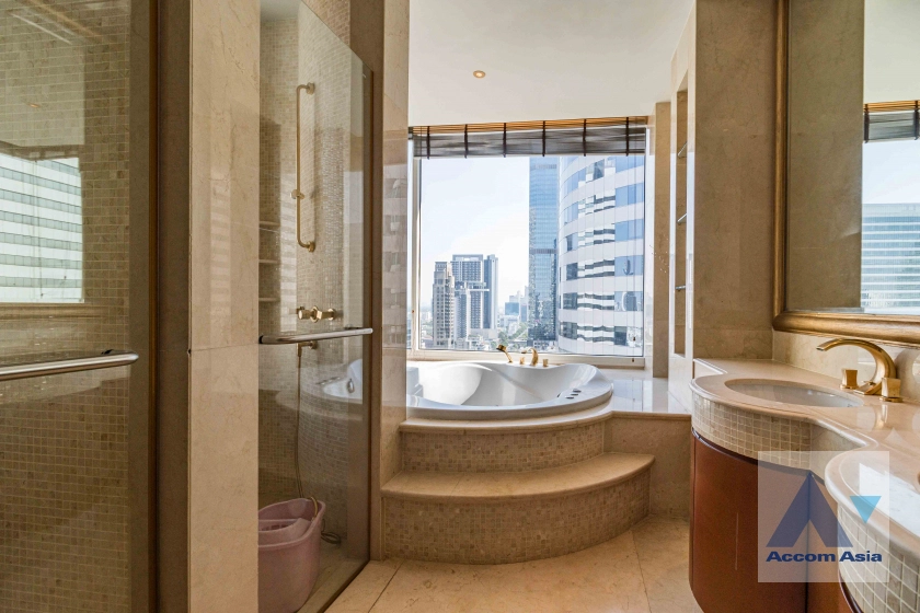 10  3 br Condominium For Sale in Silom ,Bangkok BTS Chong Nonsi - BRT Arkhan Songkhro at The Infinity Sathorn AA42521