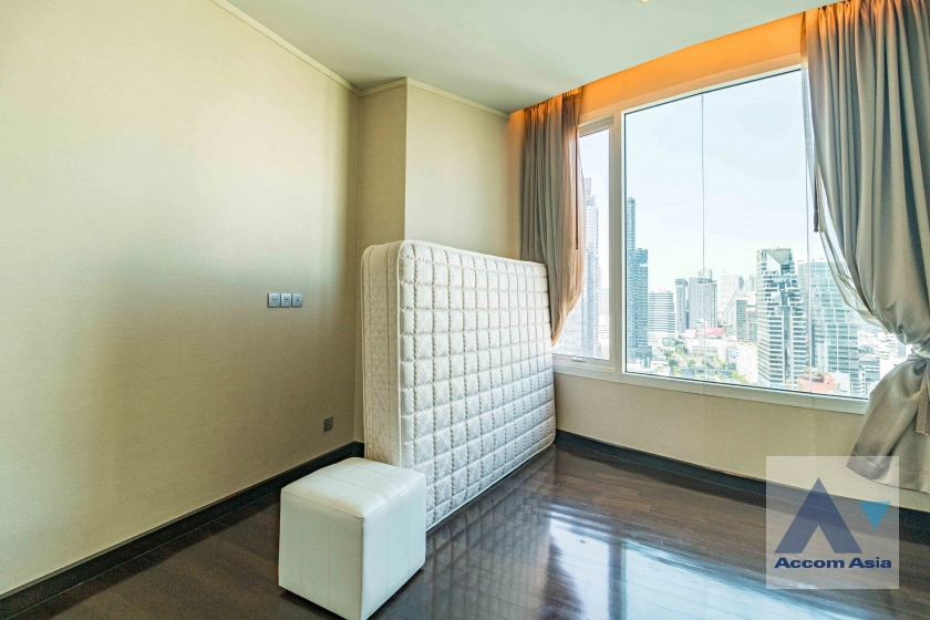 19  3 br Condominium For Sale in Silom ,Bangkok BTS Chong Nonsi - BRT Arkhan Songkhro at The Infinity Sathorn AA42521