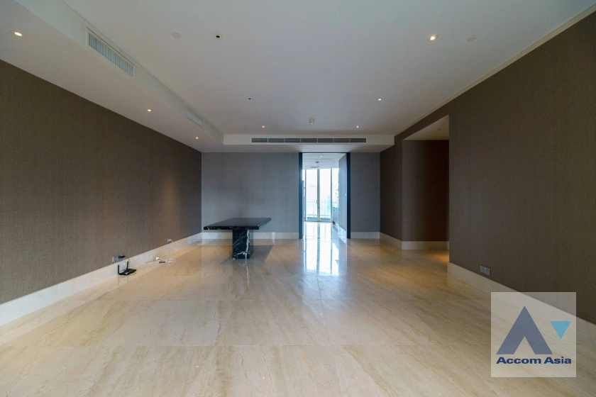  3 Bedrooms  Condominium For Sale in Silom, Bangkok  near BTS Chong Nonsi - BRT Arkhan Songkhro (AA42521)