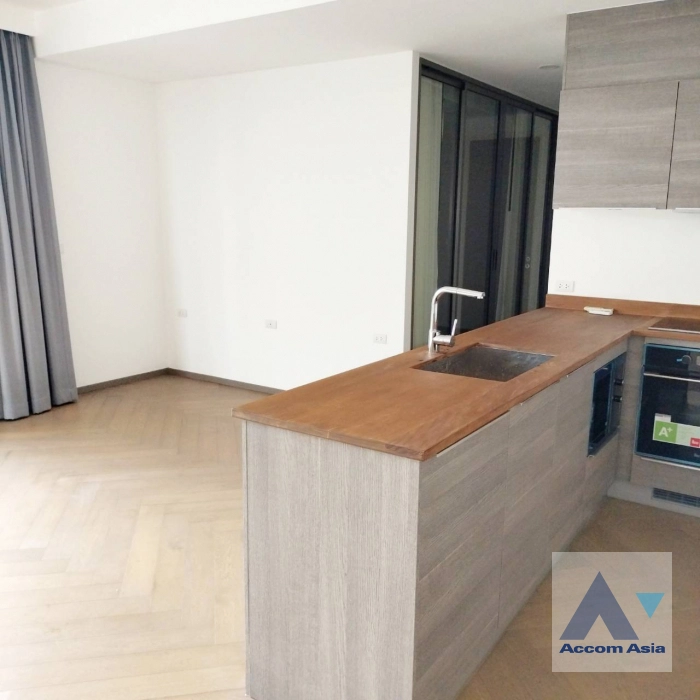 5  2 br Condominium For Sale in Sukhumvit ,Bangkok BTS Phra khanong at The Pillar AA42528