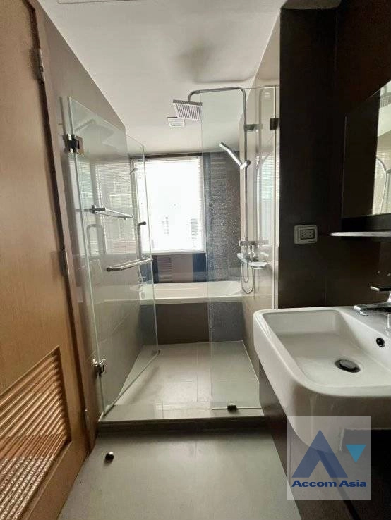 6  2 br Condominium For Sale in Sukhumvit ,Bangkok BTS Nana at Interlux Premier Sukhumvit AA42567