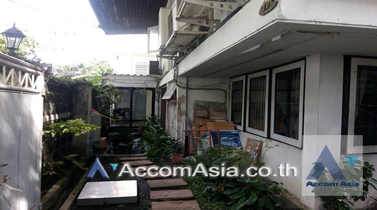 office space for rent in Ploenchit,  Code AA42592