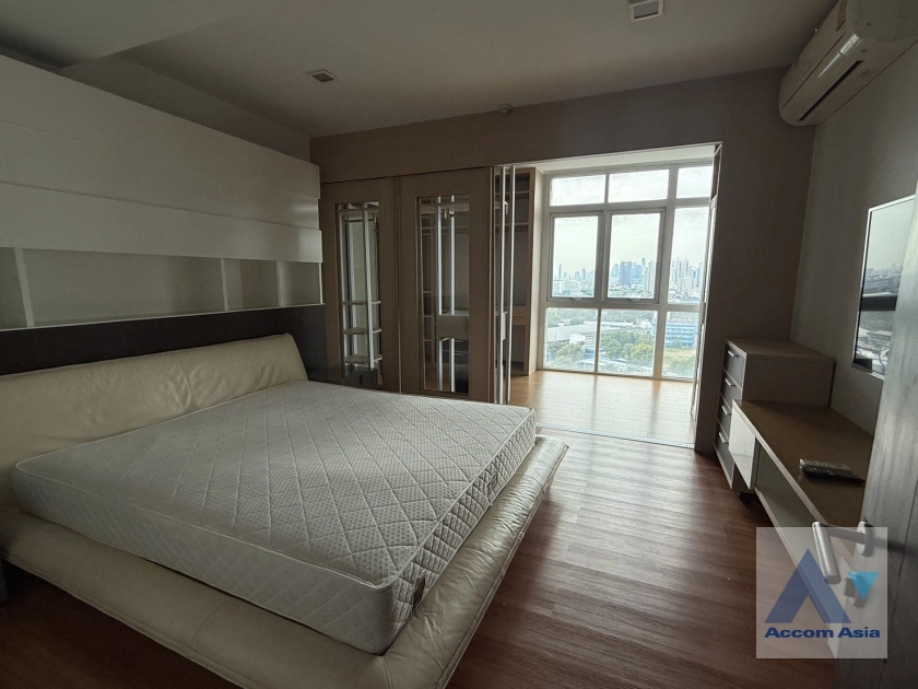 5  3 br Condominium For Rent in Sukhumvit ,Bangkok BTS Ekkamai at Nusasiri Grand Condo AA42605