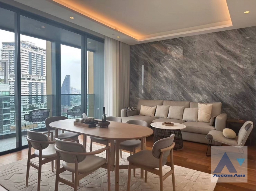  2 Bedrooms  Condominium For Rent in Sukhumvit, Bangkok  near BTS Phrom Phong (AA42607)