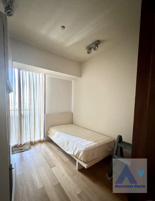 8  2 br Condominium For Sale in Sathorn ,Bangkok BTS Chong Nonsi - MRT Lumphini at The Met Sathorn AA42614