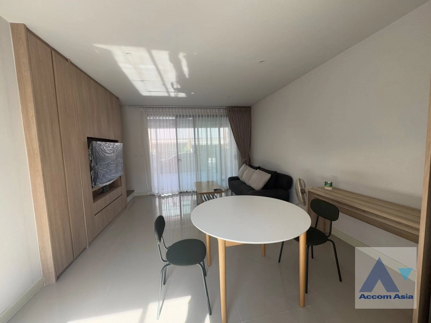  2  3 br Townhouse for rent and sale in Pattanakarn ,Bangkok ARL Hua Mak at Baan Klang Muang Sukhumvit - Onnut AA42644