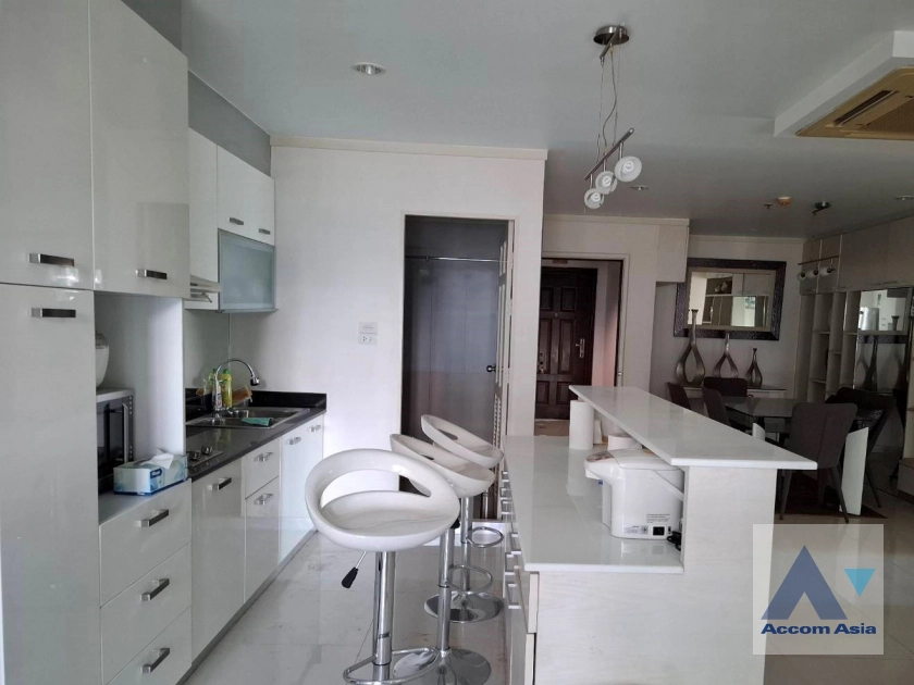  2 Bedrooms  Condominium For Rent in Sukhumvit, Bangkok  near MRT Phetchaburi (AA42655)