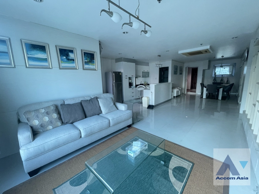  2 Bedrooms  Condominium For Rent in Sukhumvit, Bangkok  near MRT Phetchaburi (AA42655)