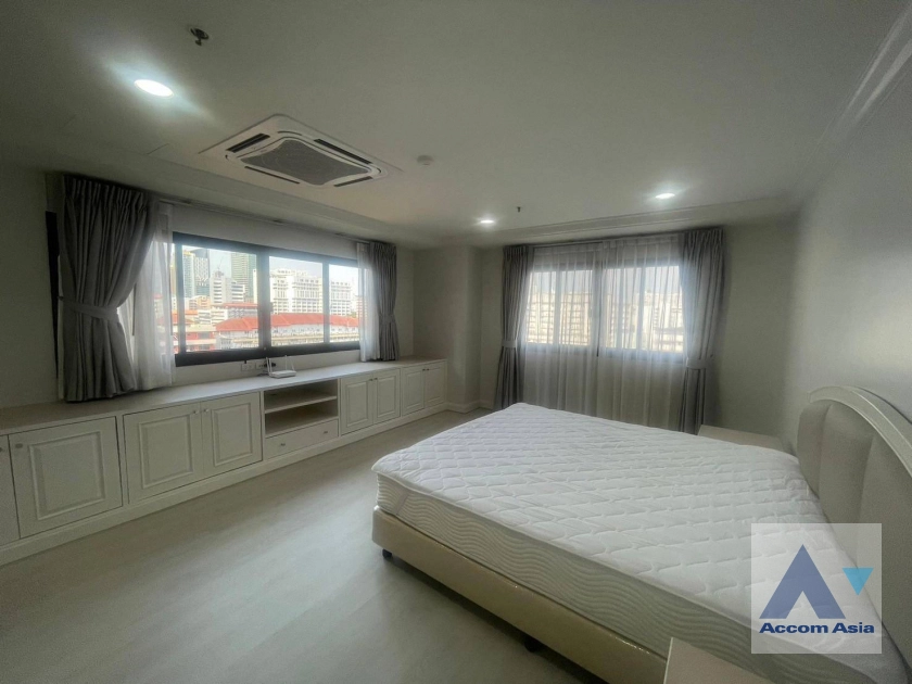 20  3 br Apartment For Rent in Sukhumvit ,Bangkok BTS Asok - MRT Sukhumvit at Comfortable for Living AA42662