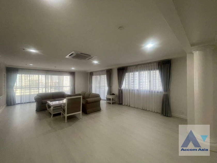 Apartment For Rent in Sukhumvit, Bangkok Code AA42662