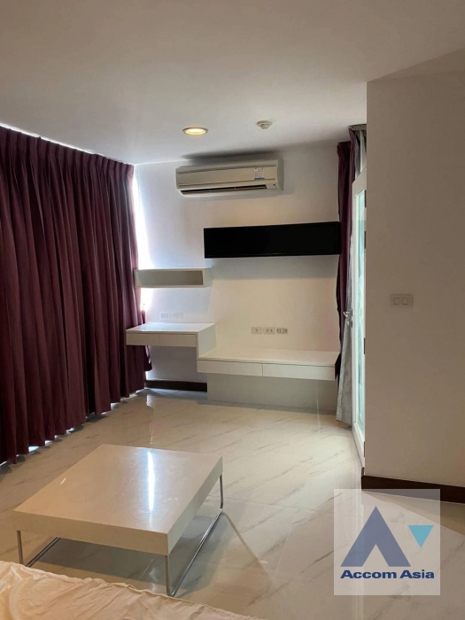 7  1 br Condominium For Rent in Sukhumvit ,Bangkok BTS Ekkamai at D65 AA42665