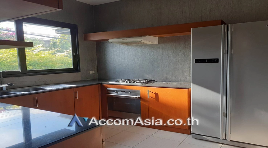  1  3 br House For Rent in Phaholyothin ,Bangkok BTS Ari 95715