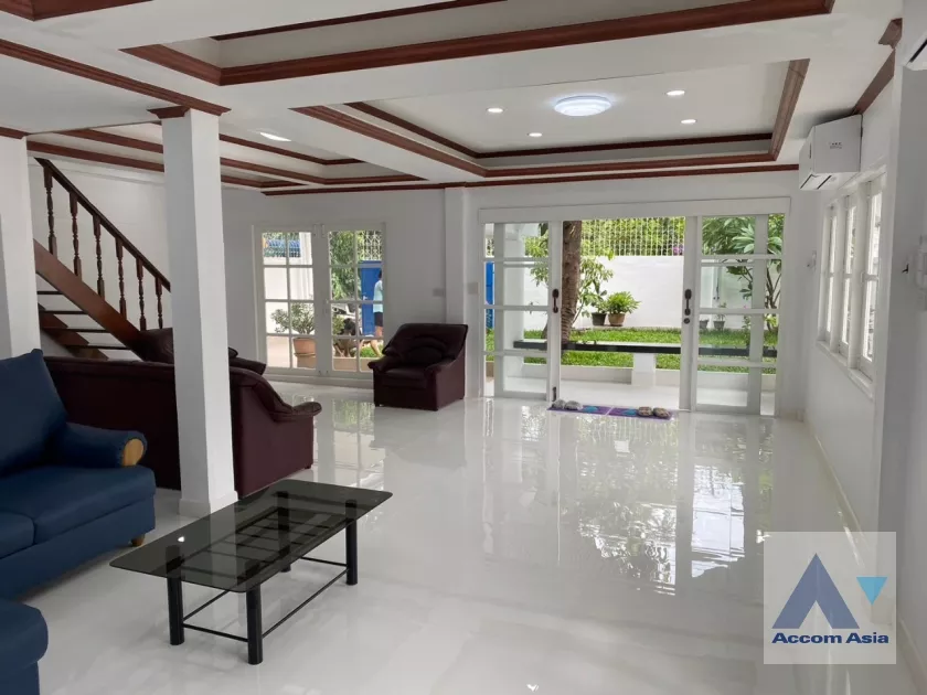  1  4 br House For Rent in Phaholyothin ,Bangkok  45761