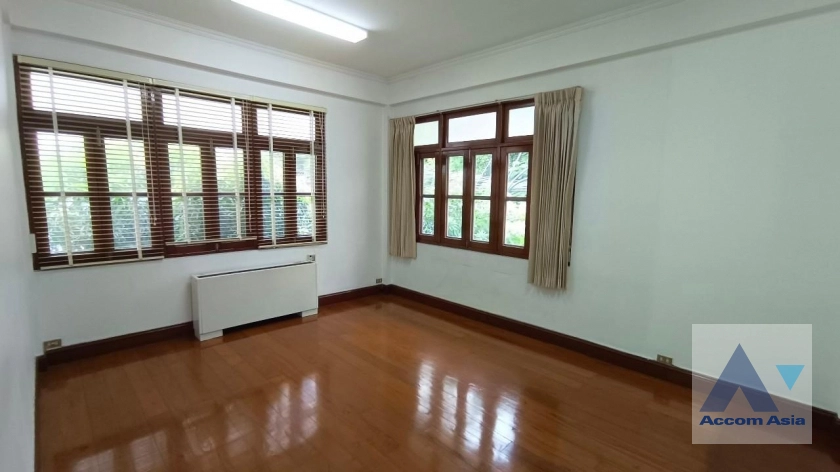 13  3 br House For Rent in sukhumvit ,Bangkok BTS Asok - MRT Sukhumvit 9010401