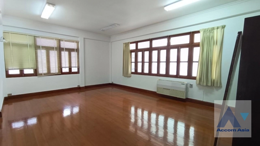 14  3 br House For Rent in sukhumvit ,Bangkok BTS Asok - MRT Sukhumvit 9010401