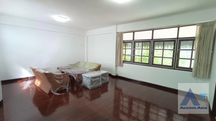 15  3 br House For Rent in Sukhumvit ,Bangkok BTS Asok 4004001