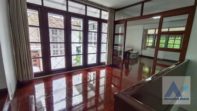 14  3 br House For Rent in Sukhumvit ,Bangkok BTS Asok 4004001