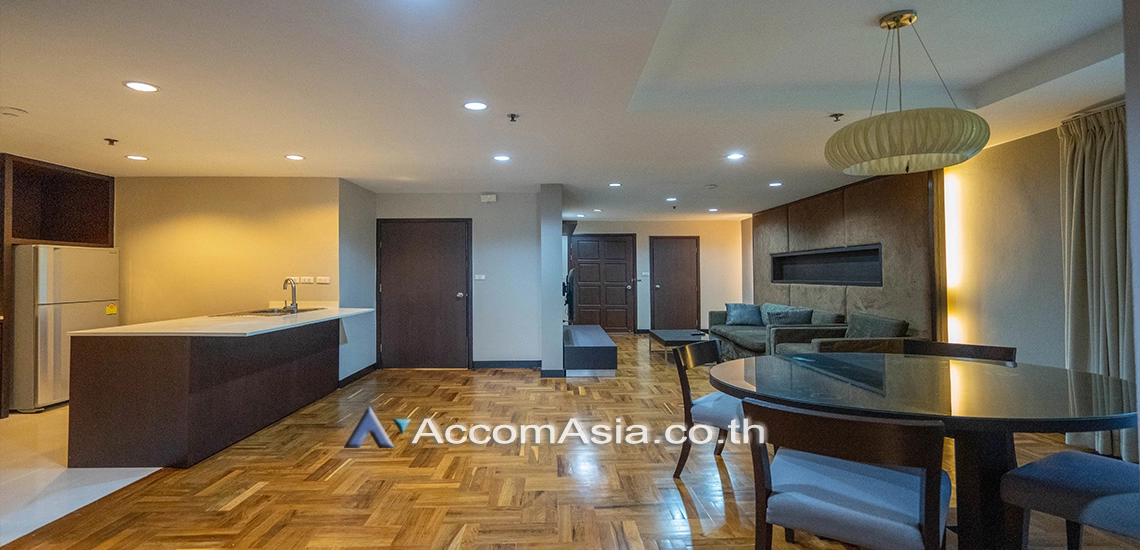  2 Bedrooms  Condominium For Rent in Sukhumvit, Bangkok  near BTS Phrom Phong (25880)