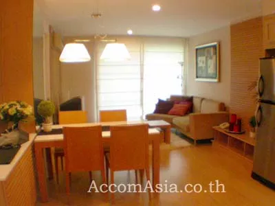  2 Bedrooms  Condominium For Rent in Sukhumvit, Bangkok  near BTS Ekkamai (25899)