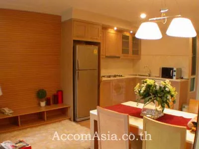  2 Bedrooms  Condominium For Rent in Sukhumvit, Bangkok  near BTS Ekkamai (25899)