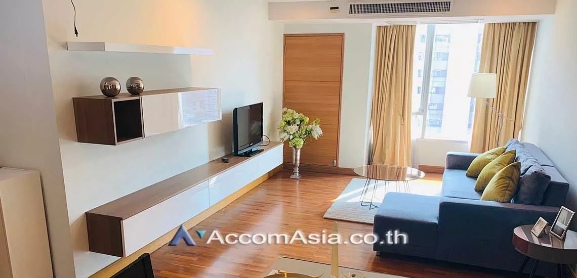  2 Bedrooms  Apartment For Rent in Sukhumvit, Bangkok  near BTS Phrom Phong (16587)