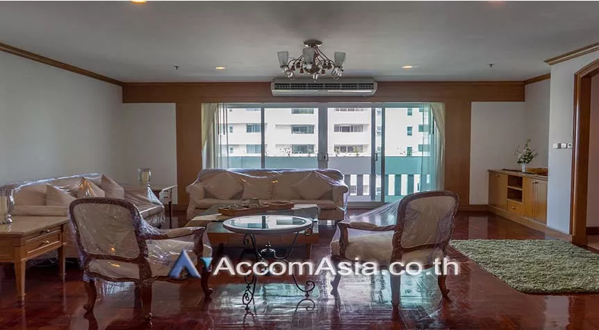  4 Bedrooms  Apartment For Rent in Sukhumvit, Bangkok  near BTS Asok - MRT Sukhumvit (1004901)