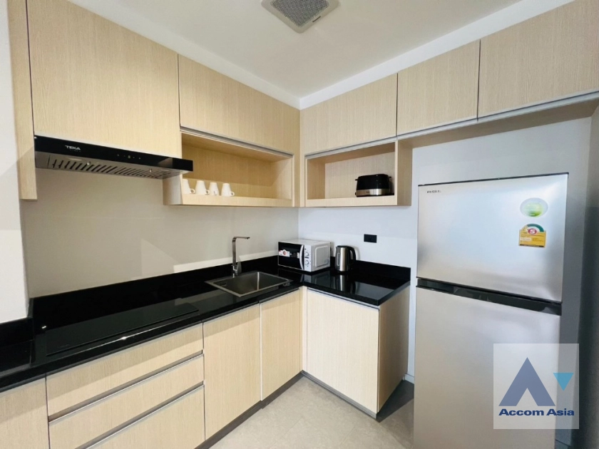 Pet friendly |  2 Bedrooms  Apartment For Rent in Sukhumvit, Bangkok  near BTS Thong Lo (26716)