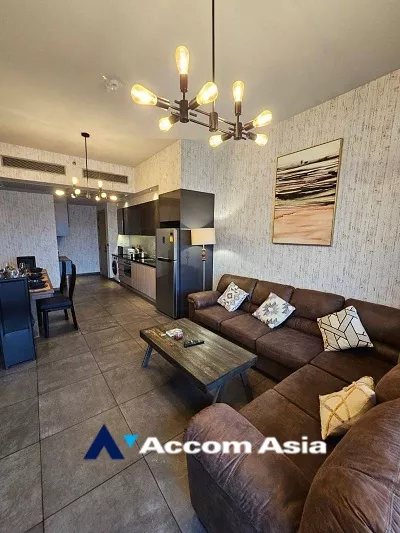  2 Bedrooms  Condominium For Rent in Sathorn, Bangkok  near BTS Sala Daeng - MRT Lumphini (26951)