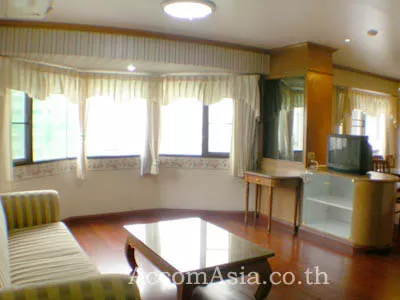  2 Bedrooms  Condominium For Rent in Sukhumvit, Bangkok  near BTS Phrom Phong (26976)