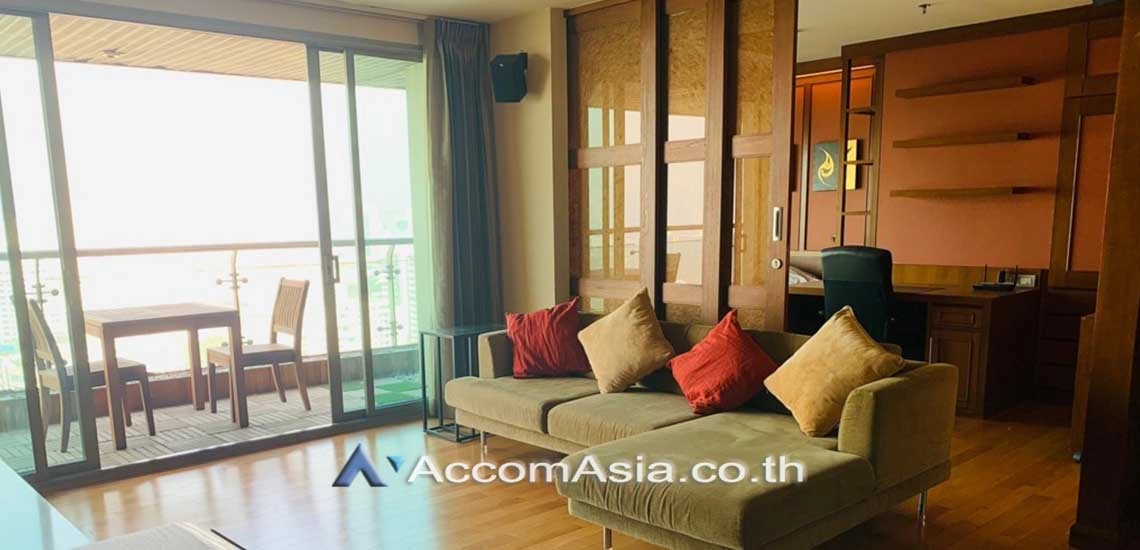 Big Balcony, Pet friendly |  2 Bedrooms  Condominium For Rent in Sukhumvit, Bangkok  near BTS Asok - MRT Sukhumvit (27417)