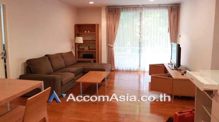  2 Bedrooms  Condominium For Rent in Ploenchit, Bangkok  near BTS Ploenchit (27504)