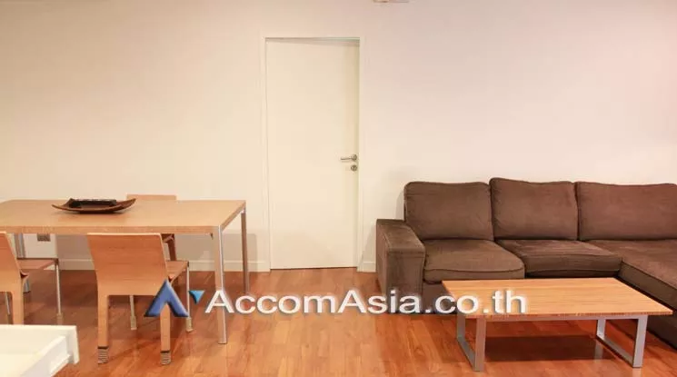  2 Bedrooms  Condominium For Rent in Ploenchit, Bangkok  near BTS Ploenchit (27504)