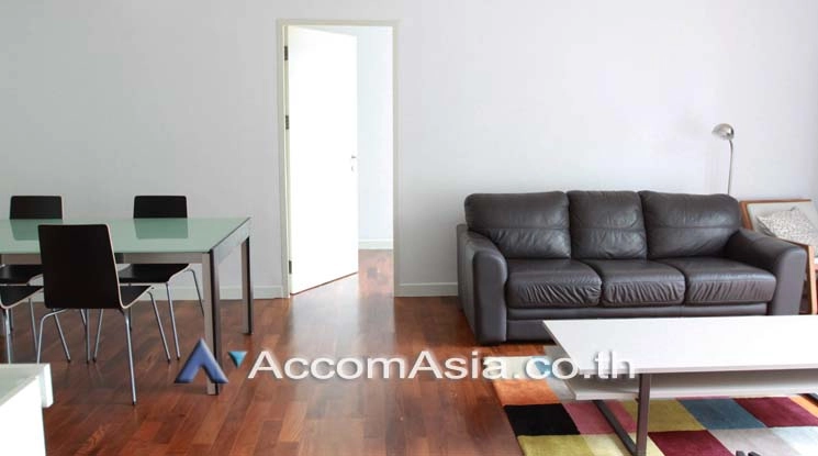  2 Bedrooms  Condominium For Rent in Ploenchit, Bangkok  near BTS Ploenchit (27505)