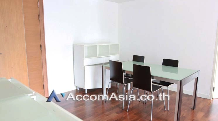  2 Bedrooms  Condominium For Rent in Ploenchit, Bangkok  near BTS Ploenchit (27505)