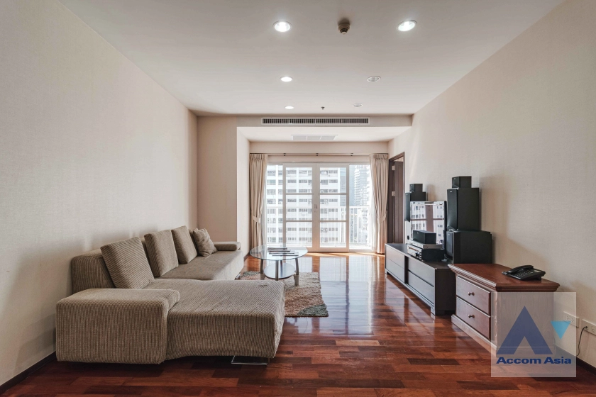  2 Bedrooms  Condominium For Rent & Sale in Sukhumvit, Bangkok  near BTS Thong Lo (27668)