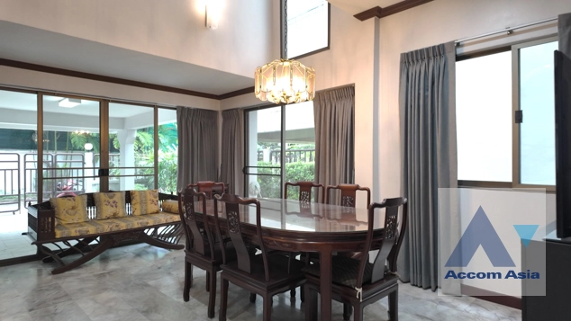 6  4 br House For Rent in sukhumvit ,Bangkok BTS Phrom Phong 11007401