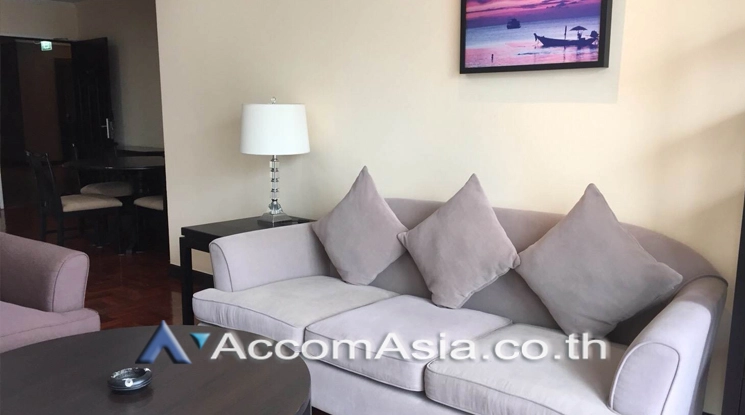  2 Bedrooms  Apartment For Rent in Sukhumvit, Bangkok  near BTS Phrom Phong (18173)